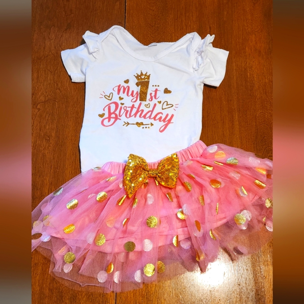 Baby girl first birthday outfit